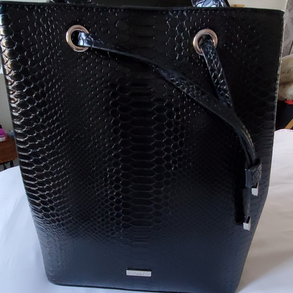 Pocket books - Picture 1 of 8